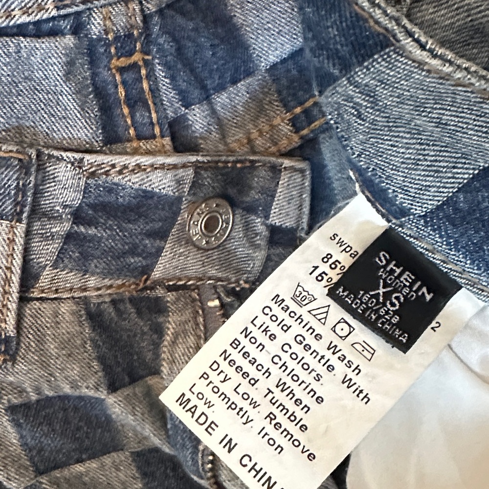 SHEIN Checkerboard Jeans Straight Leg - Size XS - Picture 4 of 5